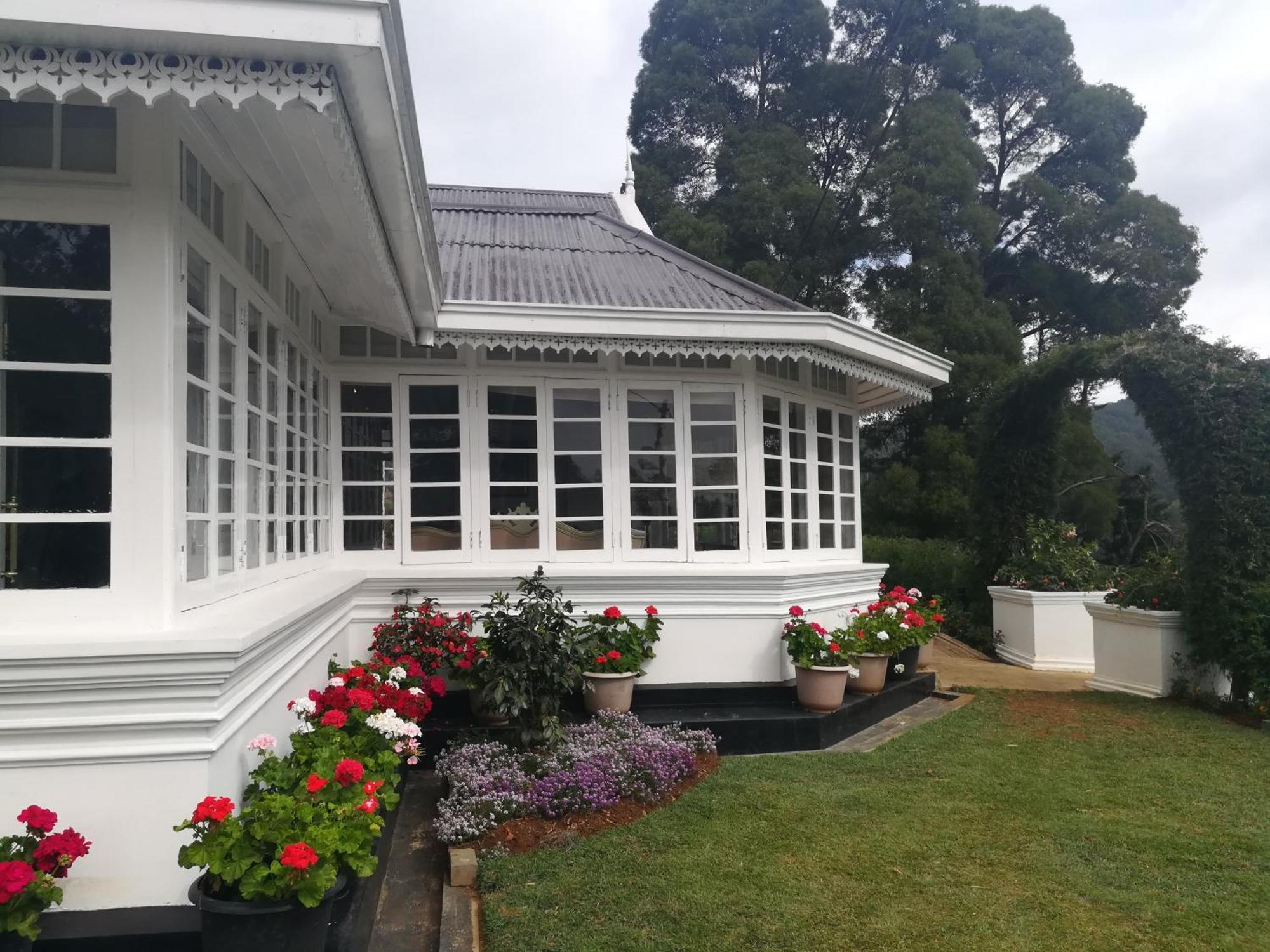 The Clovelly Bungalow Nuwara Eliya Exteriör bild